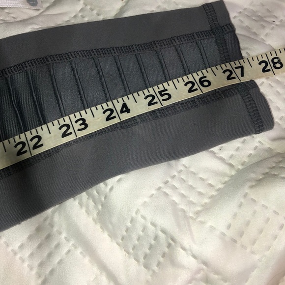 ALO Yoga Cadet Grey Moto Legging - Picture 8 of 8